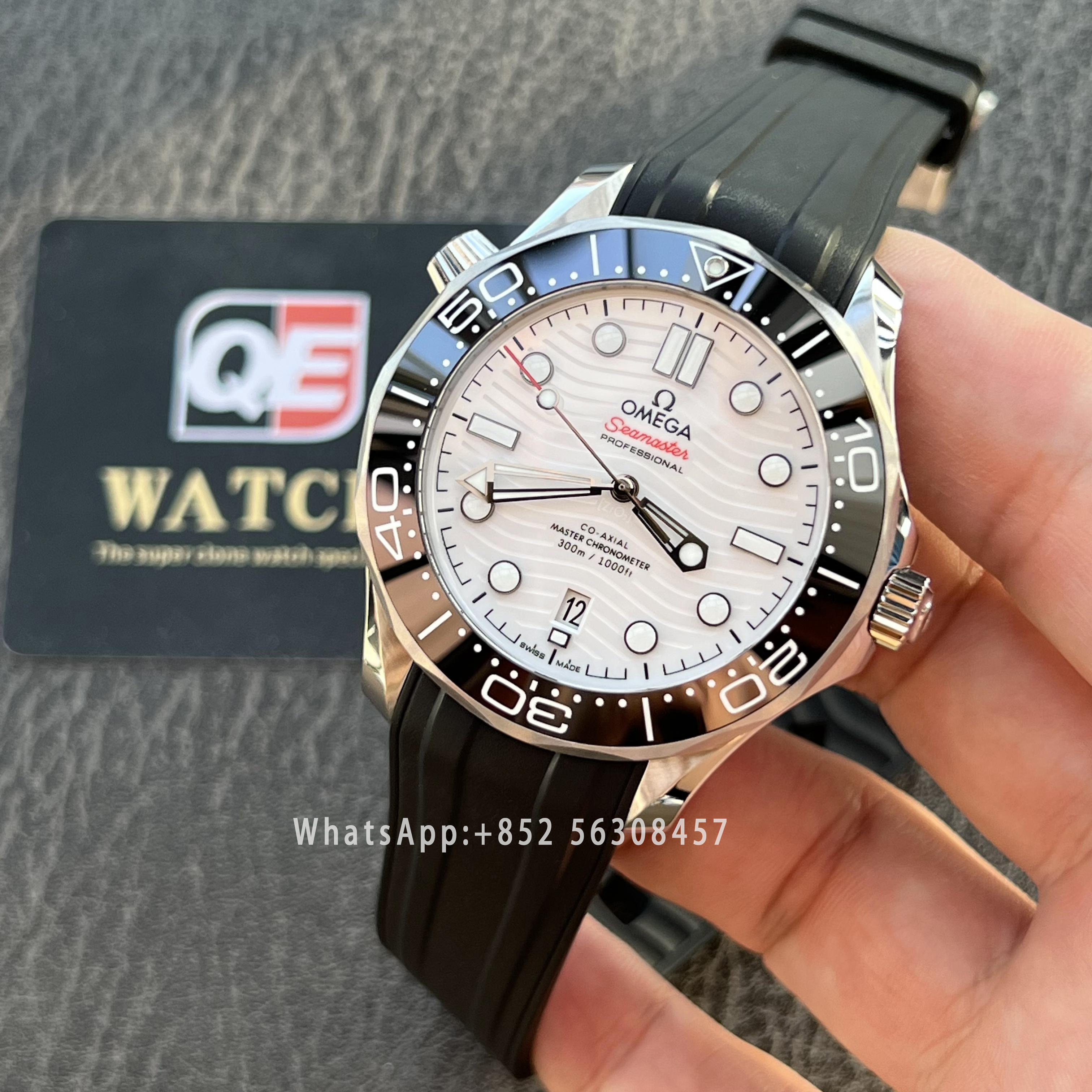 Omega Seamaster Diver 300M White Ceramic Bezel White Ceramic Dial on Rubber Strap 42mm Super Clone