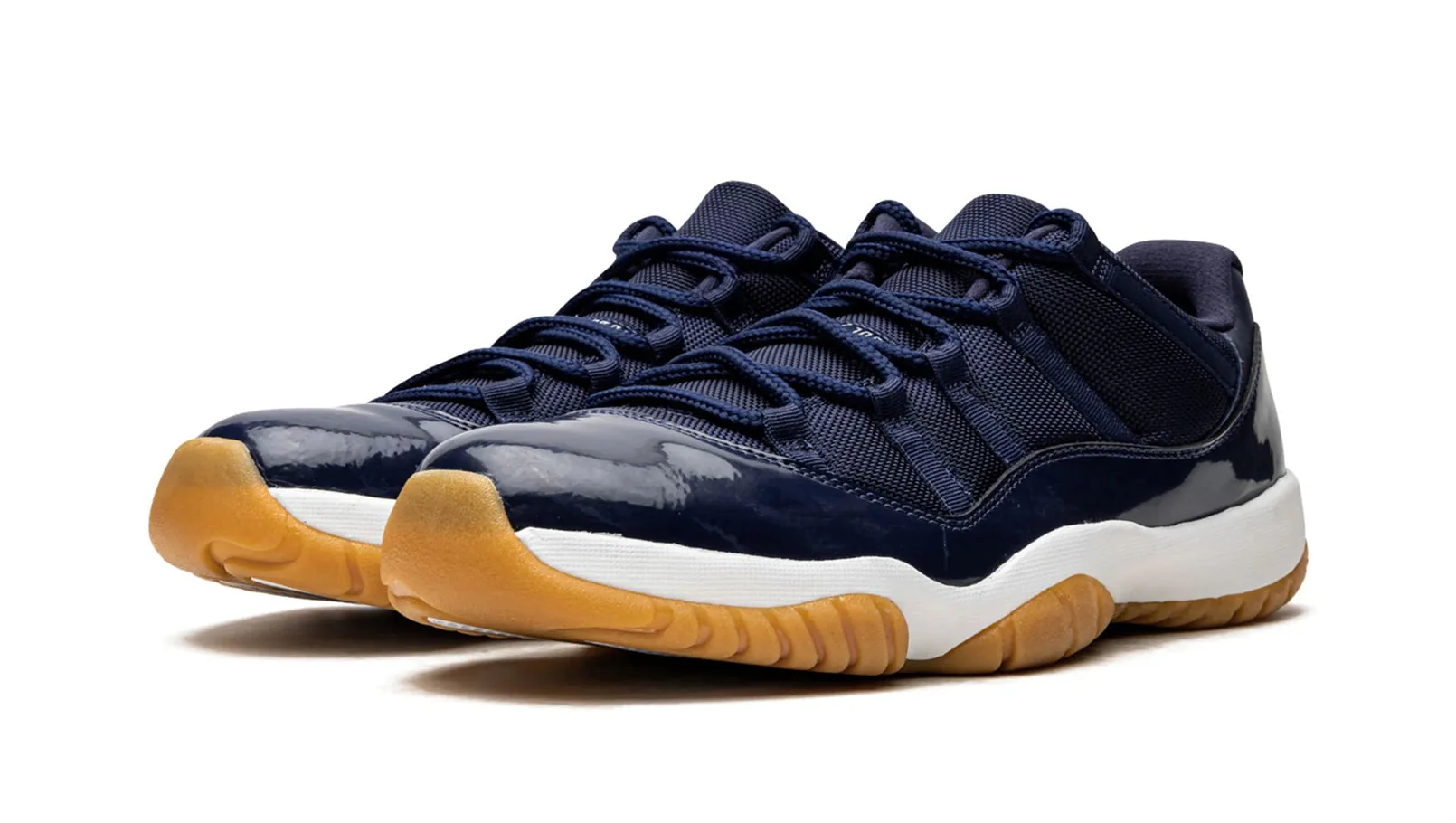 Air Jordan 11 Retro Low 