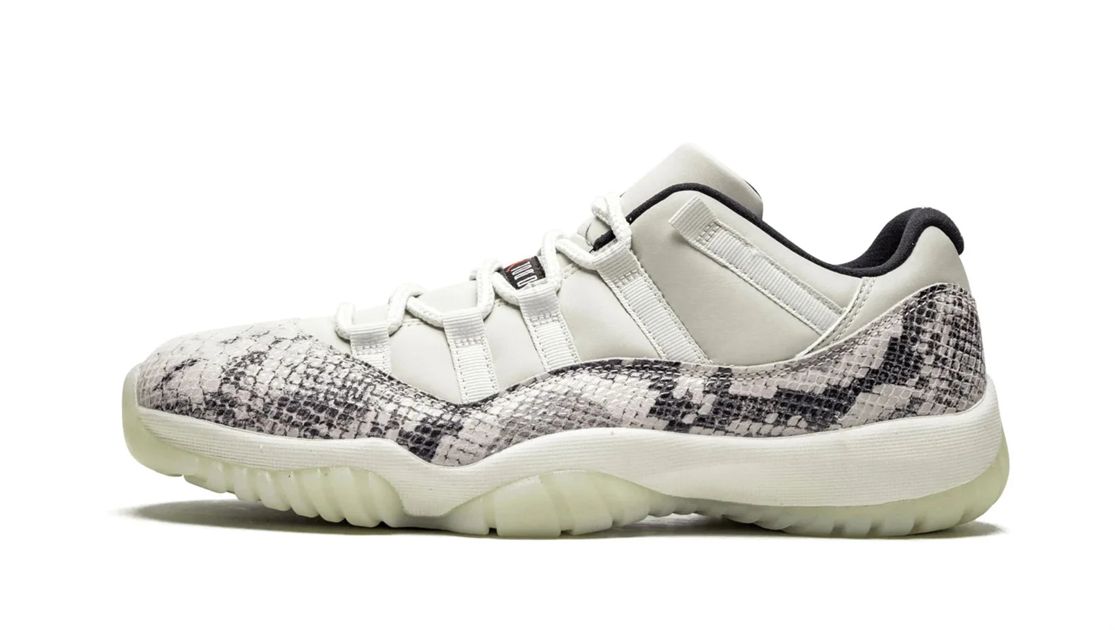 Air Jordan 11 Retro Low 