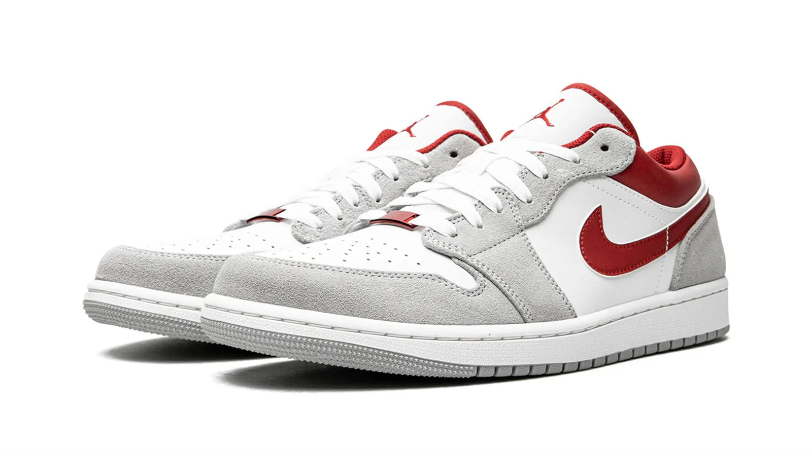 AIR JORDAN 1 LOW SE 