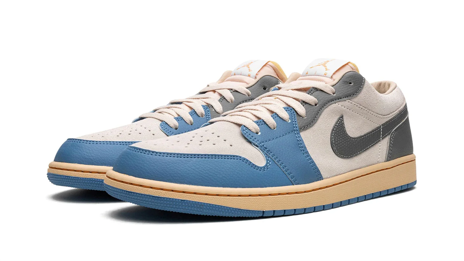 Air Jordan 1 Low SE 
