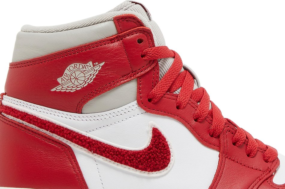 Air Jordan 1 High OG WMNS Newstalgia DJ4891-061