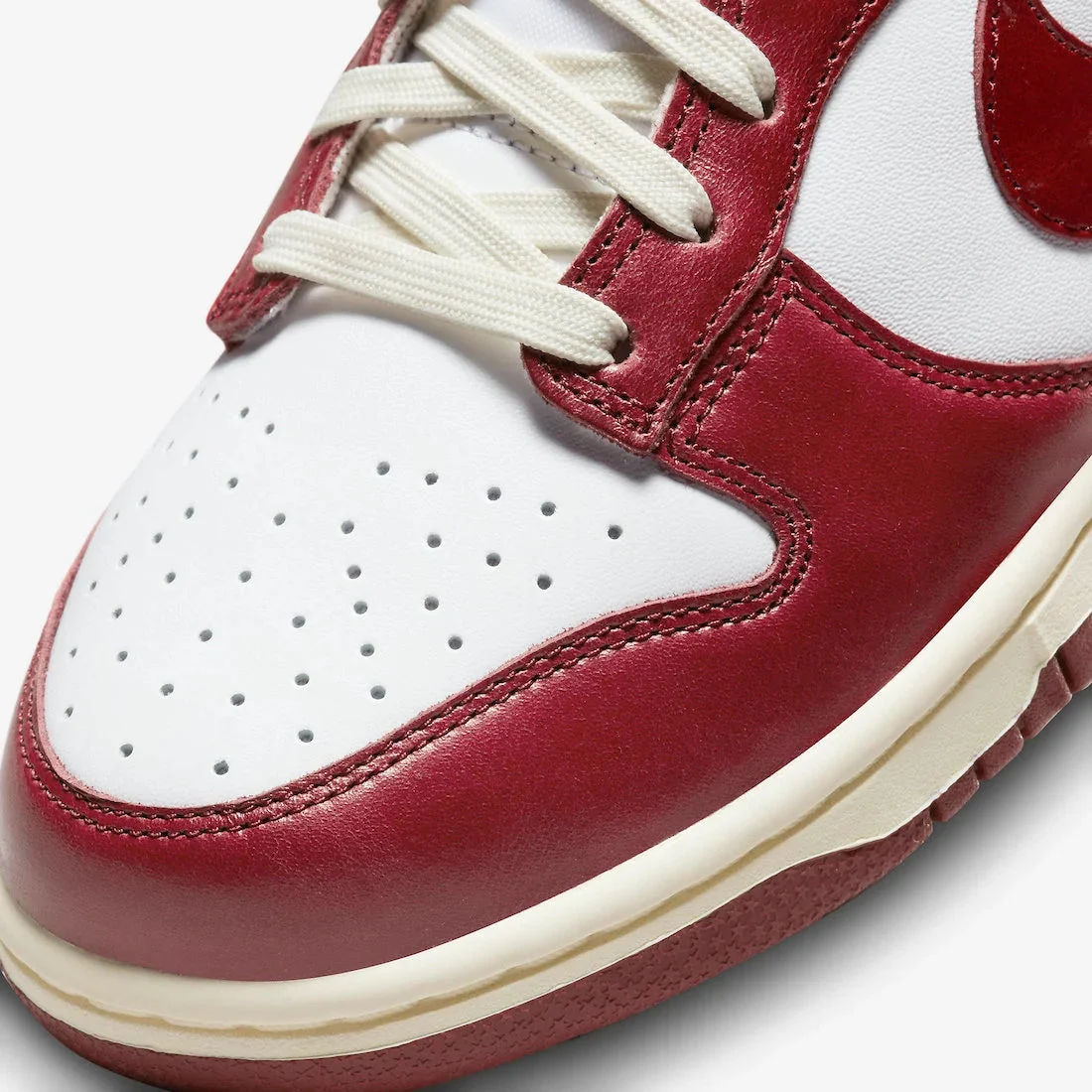 Nike Women's Dunk Low Premium FJ4555-100