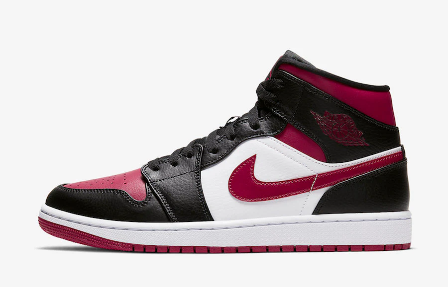 (Women's) Air Jordan 1 Mid Bred Toe  554724-066