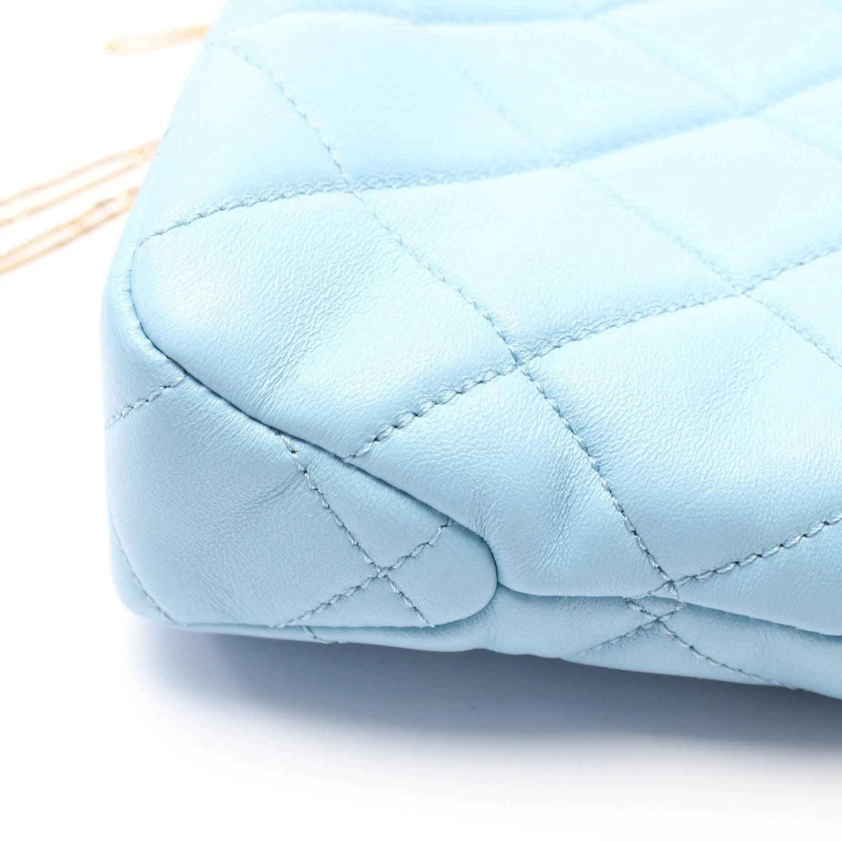 Chanel Matelasse Leather Handbag Blue