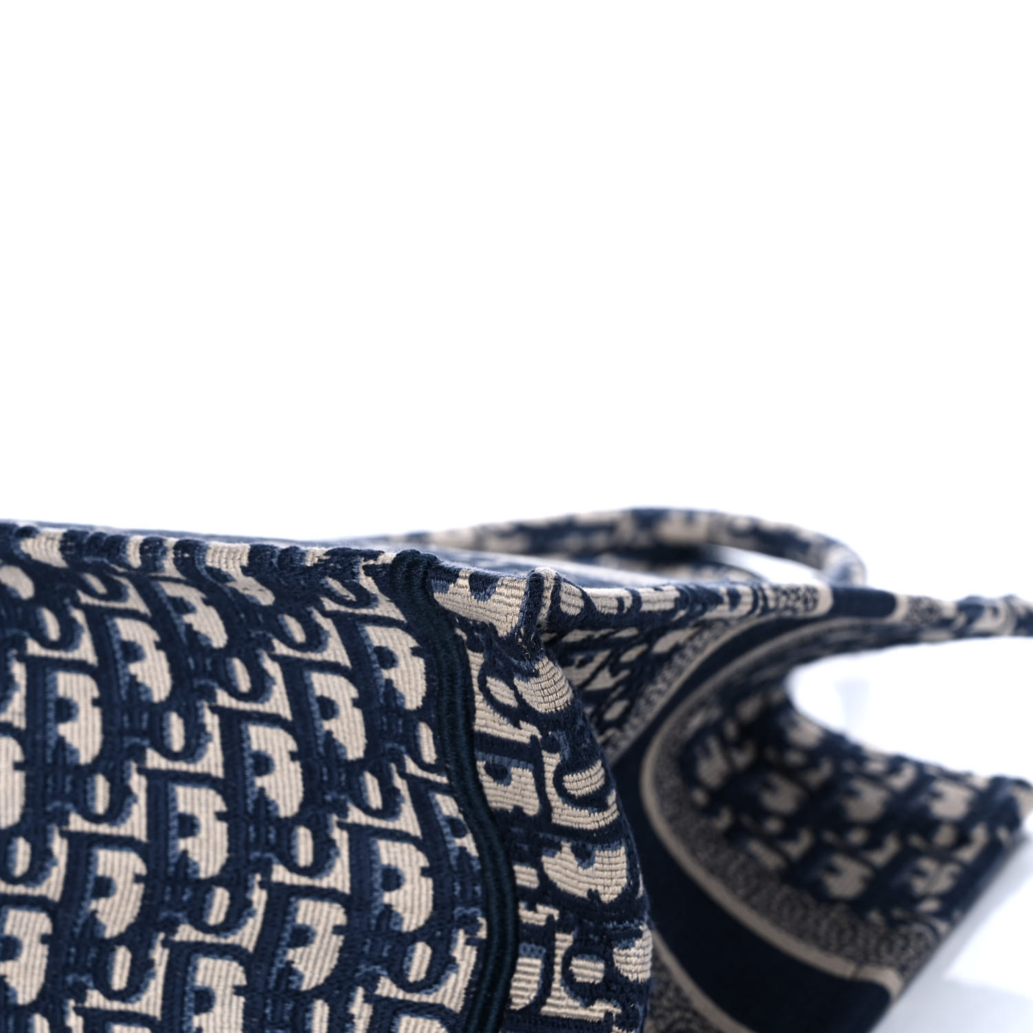MEDIUM  BOOK TOTE