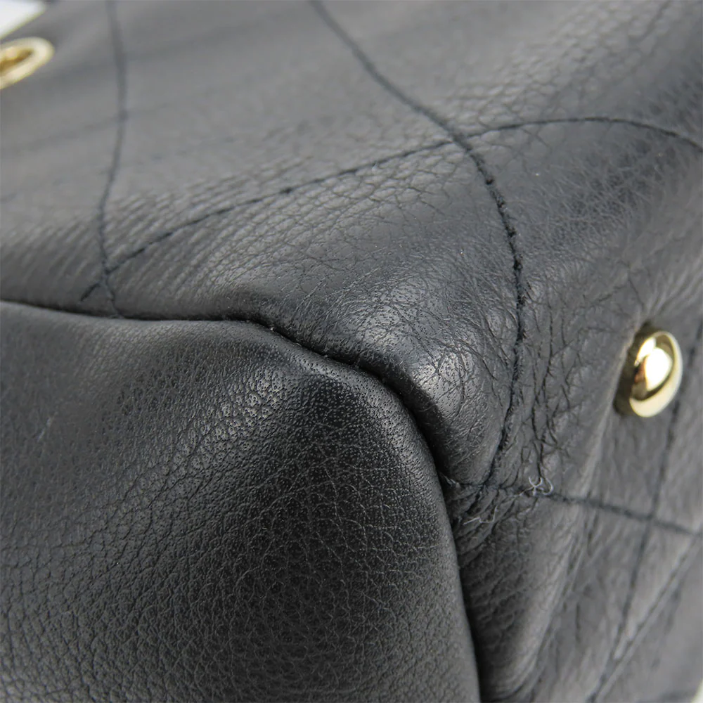 Chanel Calfskin Handbag AS0355