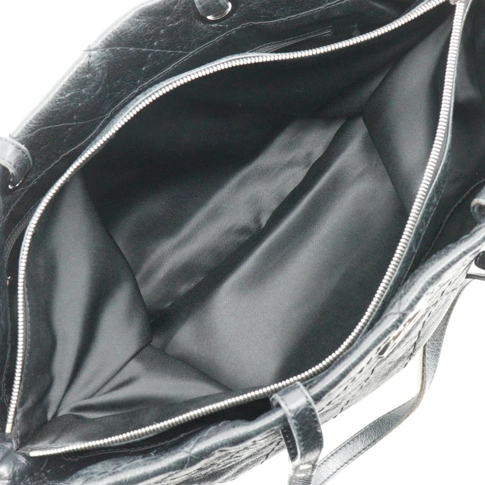 Chanel On the Road Leather Tote Bag A48019