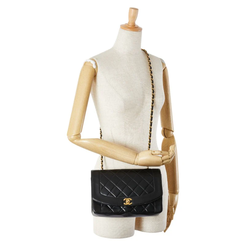 Chanel Matelasse Diana Chain Shoulder Bag