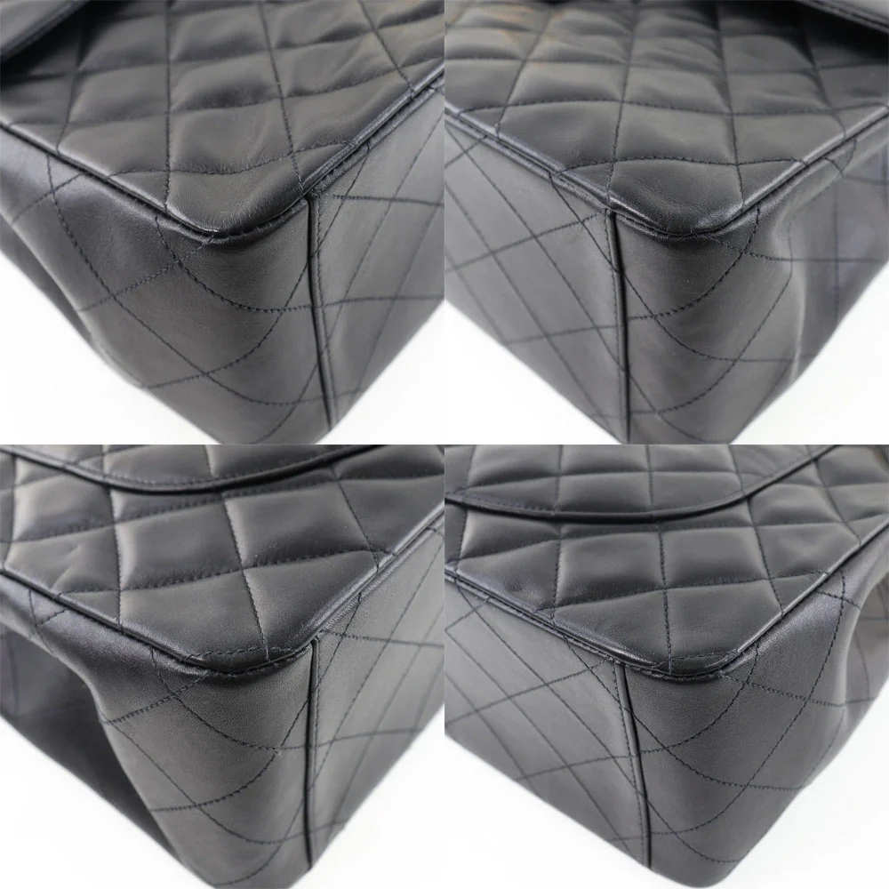 Chanel Lambskin Shoulder Bag A01094