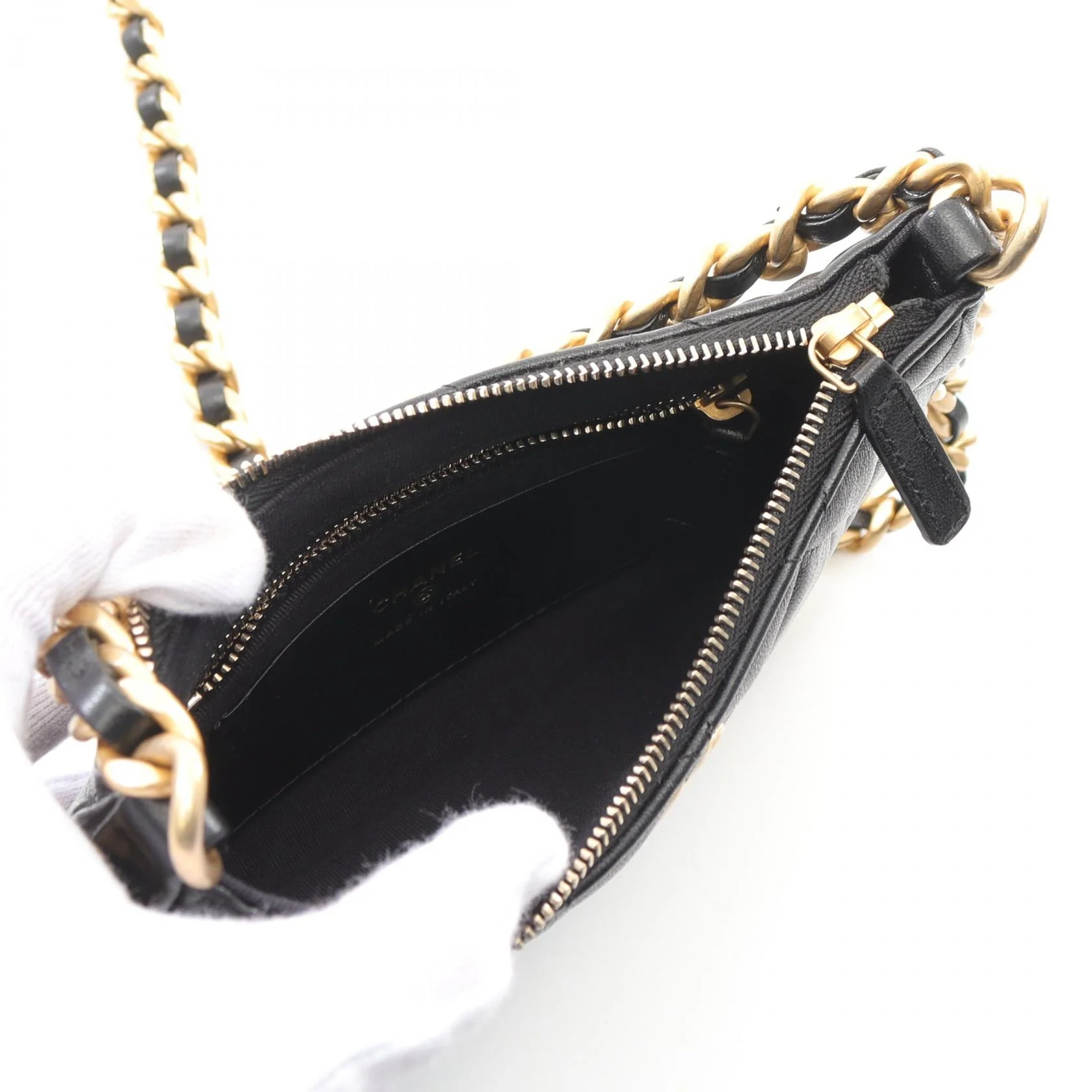 Chanel Lambskin Matelasse Shoulder Bag AP3487