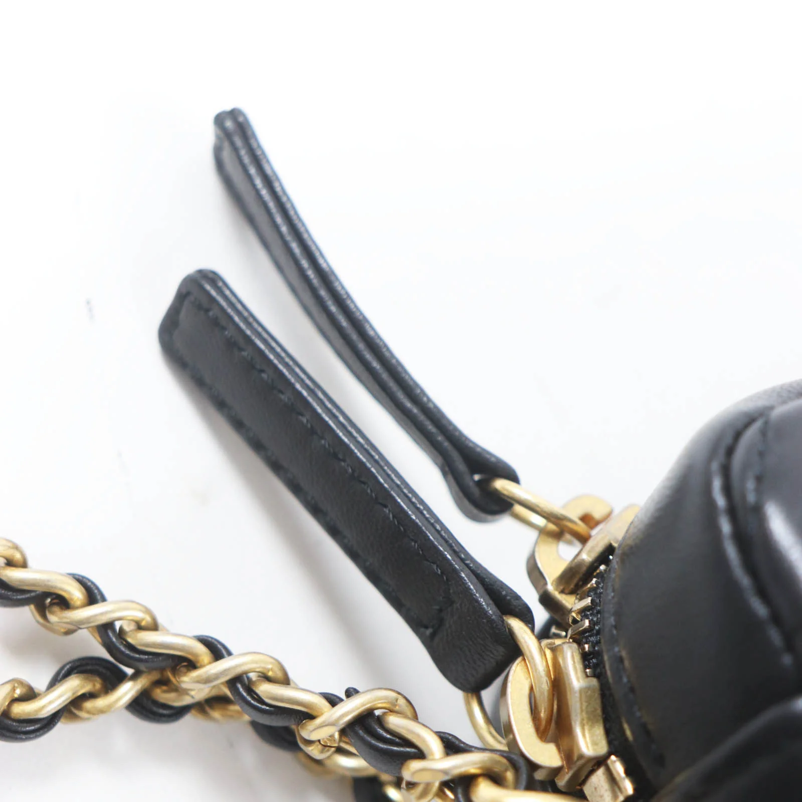 Chanel Lambskin Matrasse Camera Bag AS3258