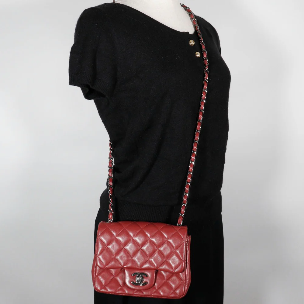 Chanel Lambskin Mini Chain Shoulder Bag Red