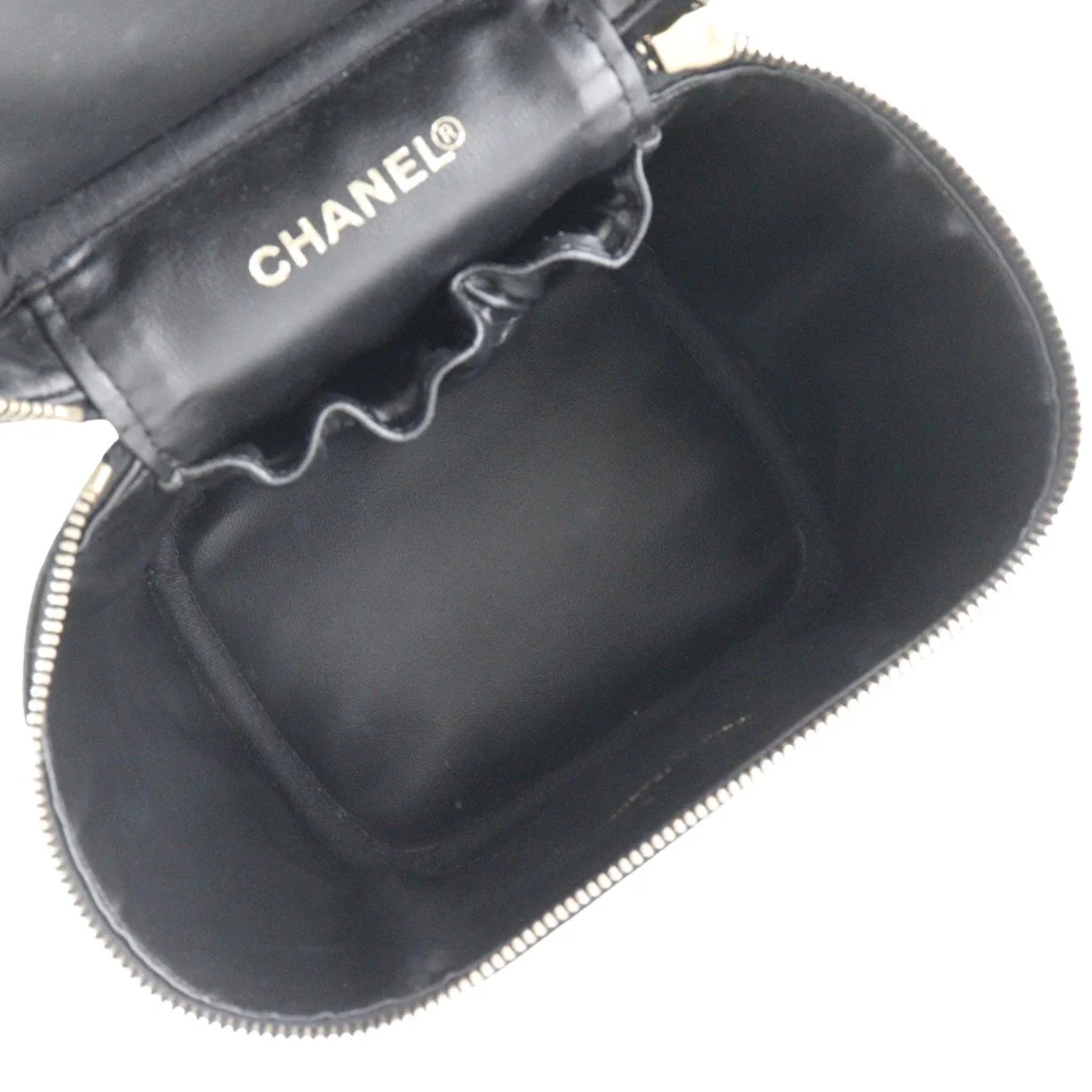 Chanel Vanity Bag Caviar Skin Black