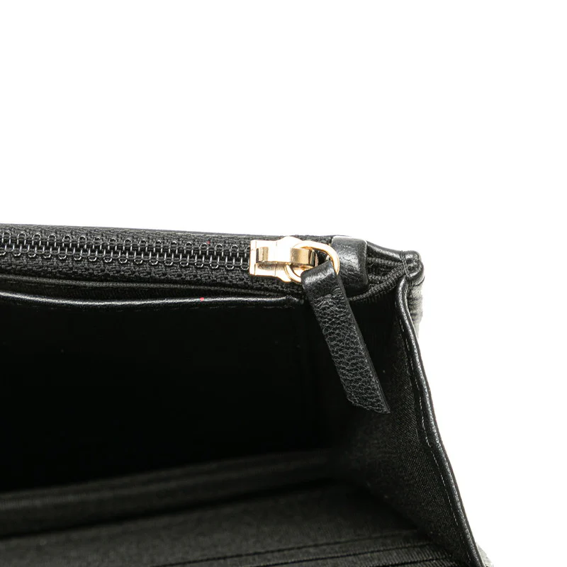 Chanel Matelasse Lambskin Chain Shoulder Wallet Bag