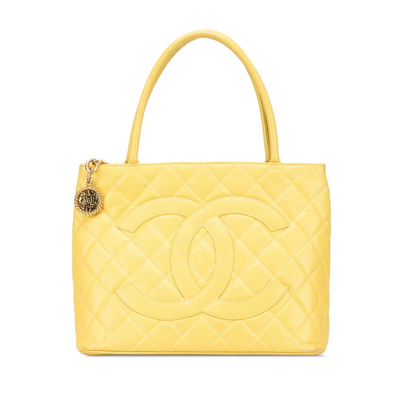 Chanel Caviar Skin Matelasse Tote Bag A01804