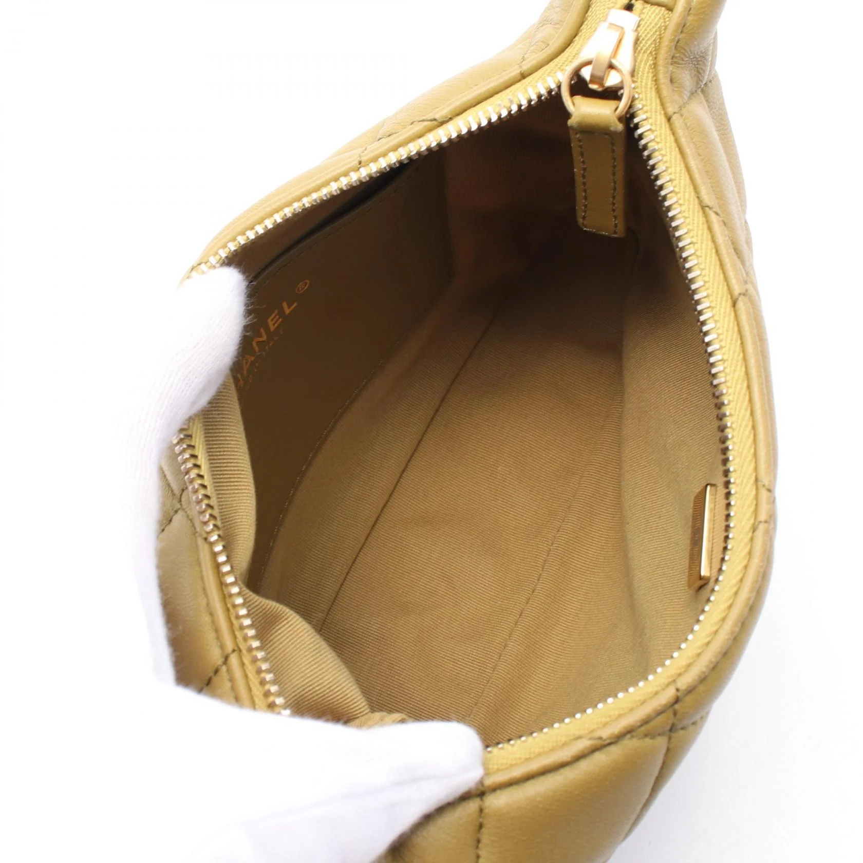 Chanel Small Hobo Leather Shoulder Bag