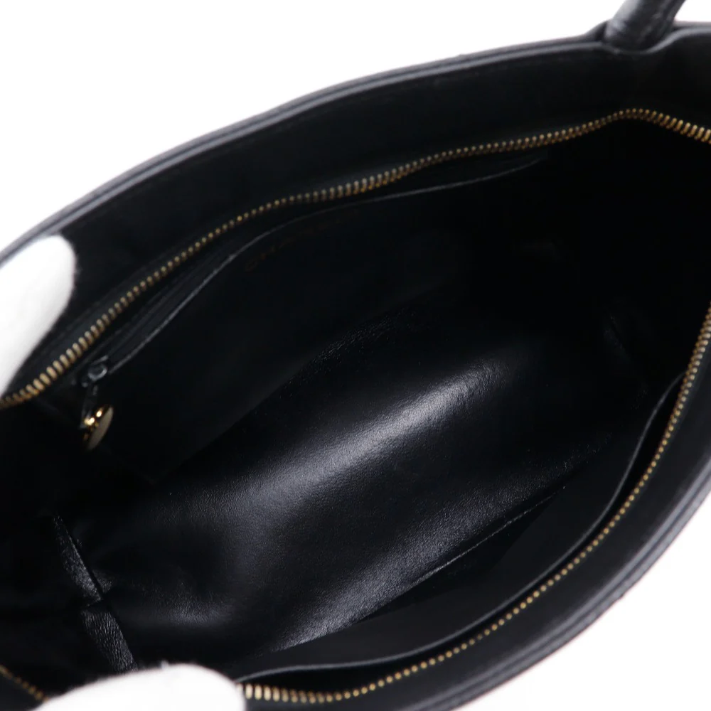Chanel Caviar Skin Tote Bag A01804