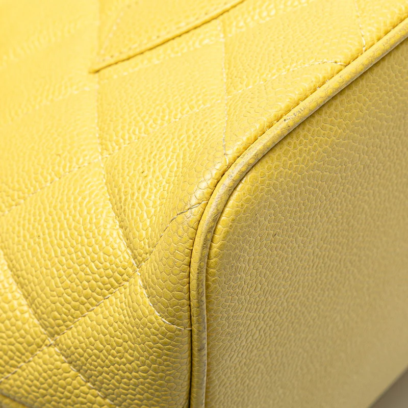 Chanel Caviar Skin Matelasse Tote Bag A01804