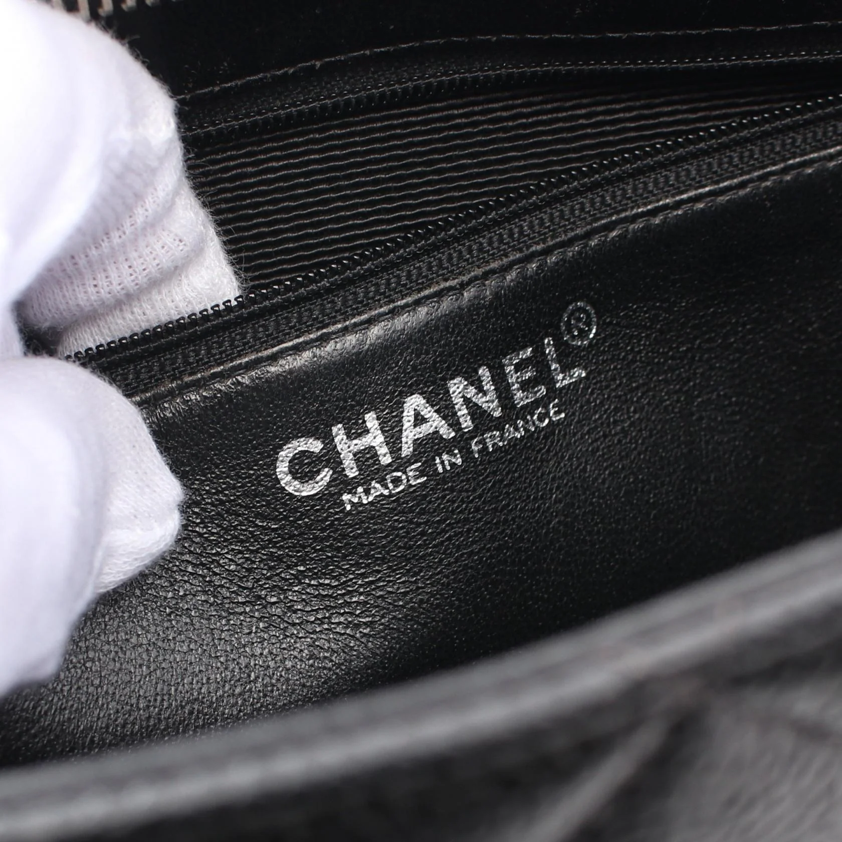 Chanel Leather Reissue Tote Bag Black A01804