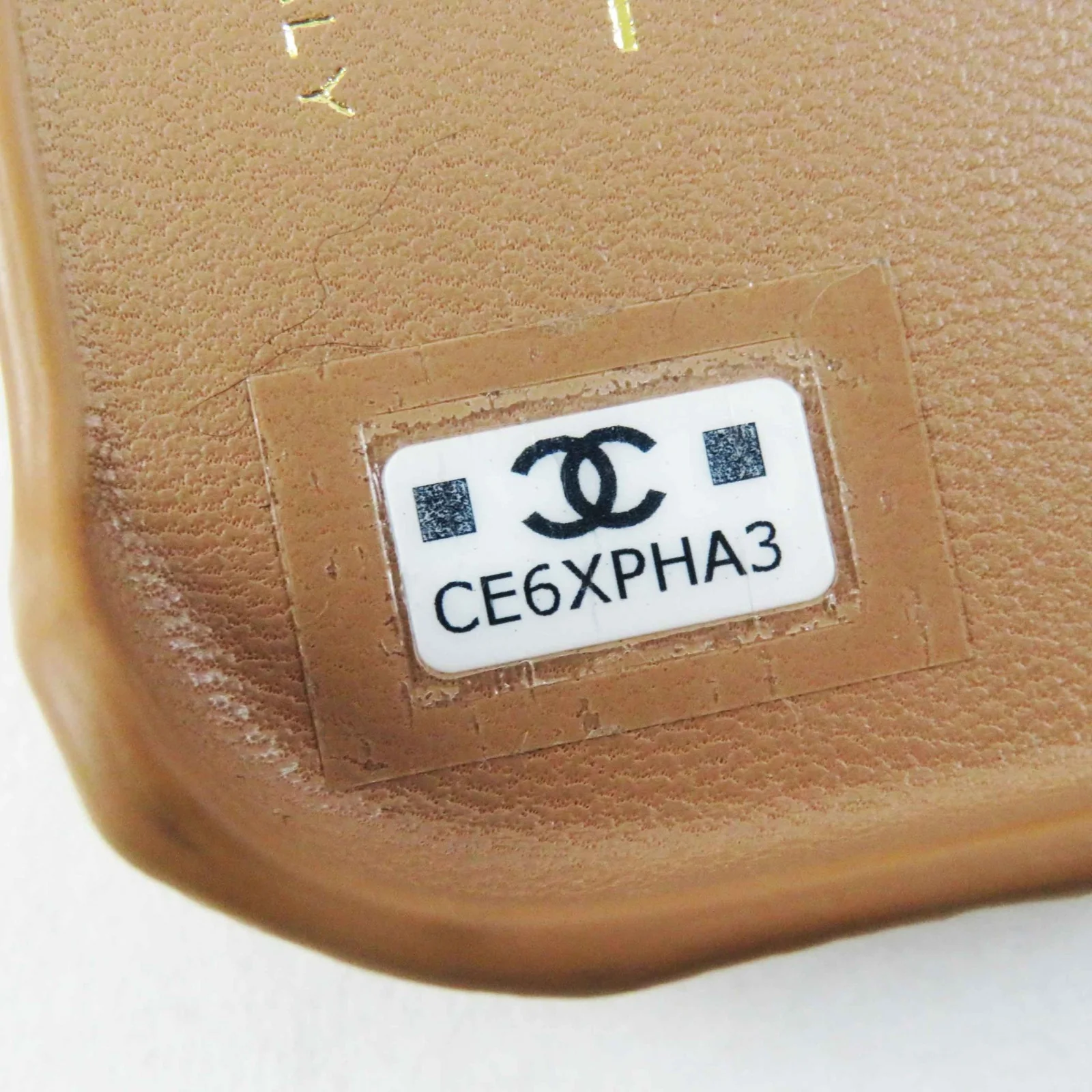 Chanel iPhone 14 Pro Caviar Skin Case with Chain