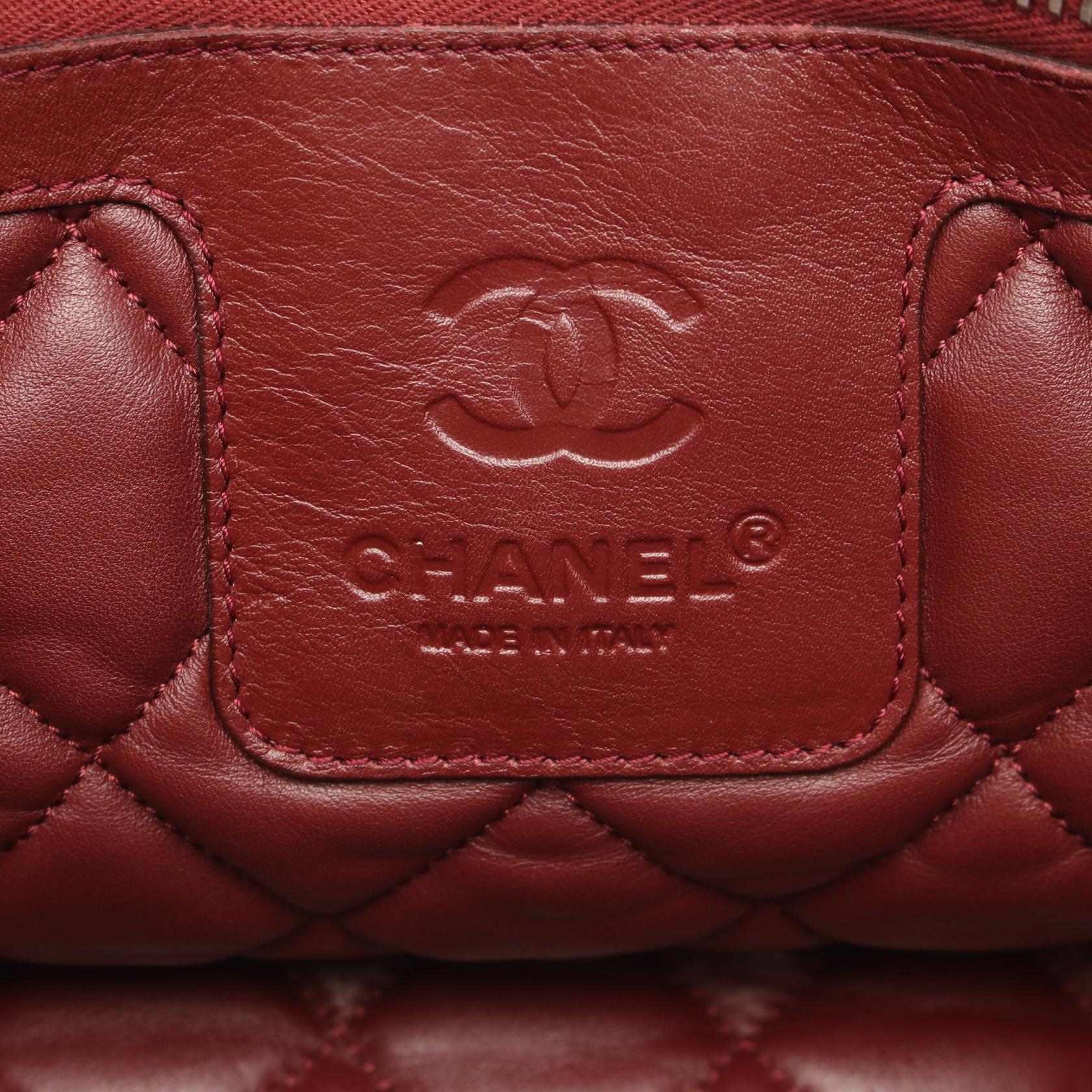 Chanel Coco Cocoon MM Leather Tote Bag A47107