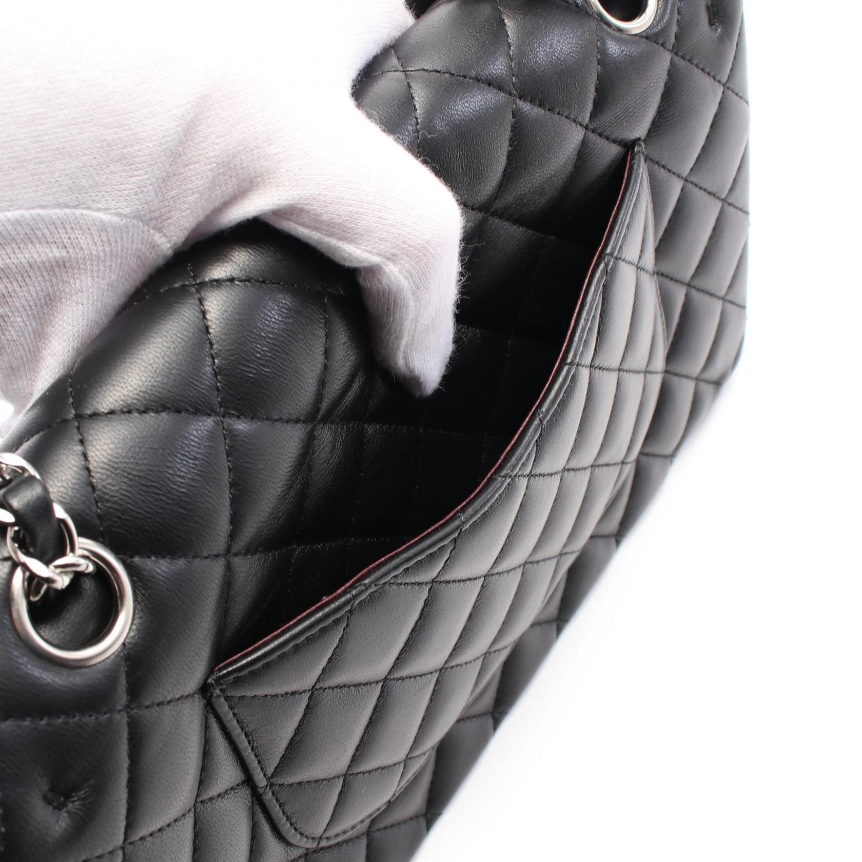 Chanel Leather Matelasse W Flap Shoulder Bag A01112