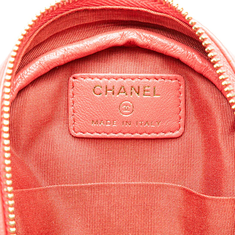 Chanel Matelasse Heart Chain Shoulder Bag