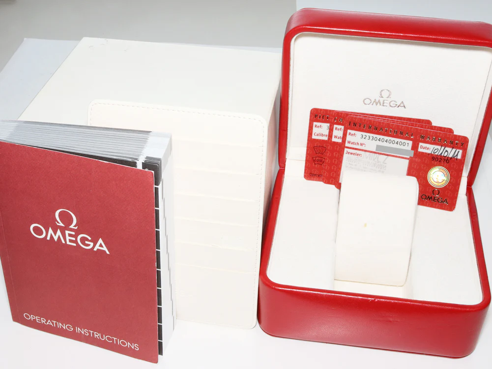 Omega Speedmaster Date 323.30.40.40.04.001 Automatic Watch