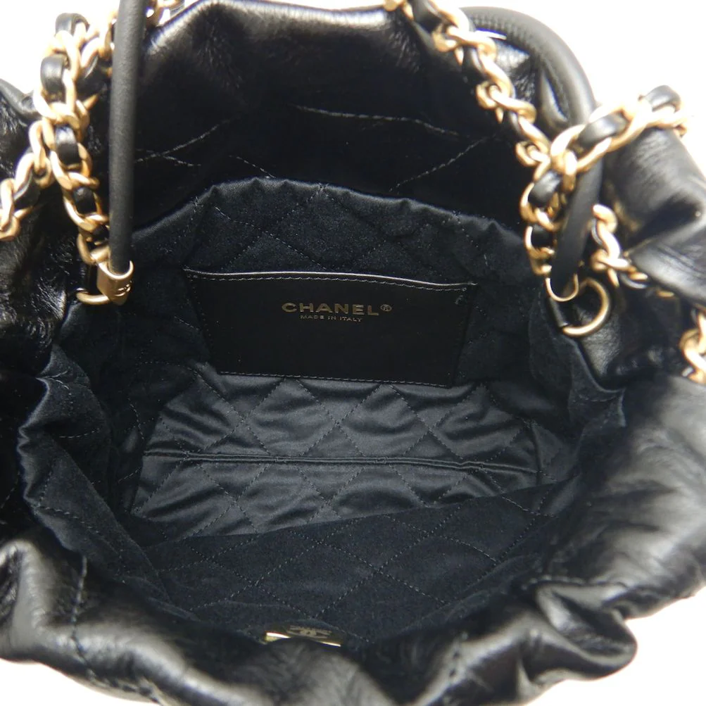Chanel 22 Mini Handbag Shiny Calfskin