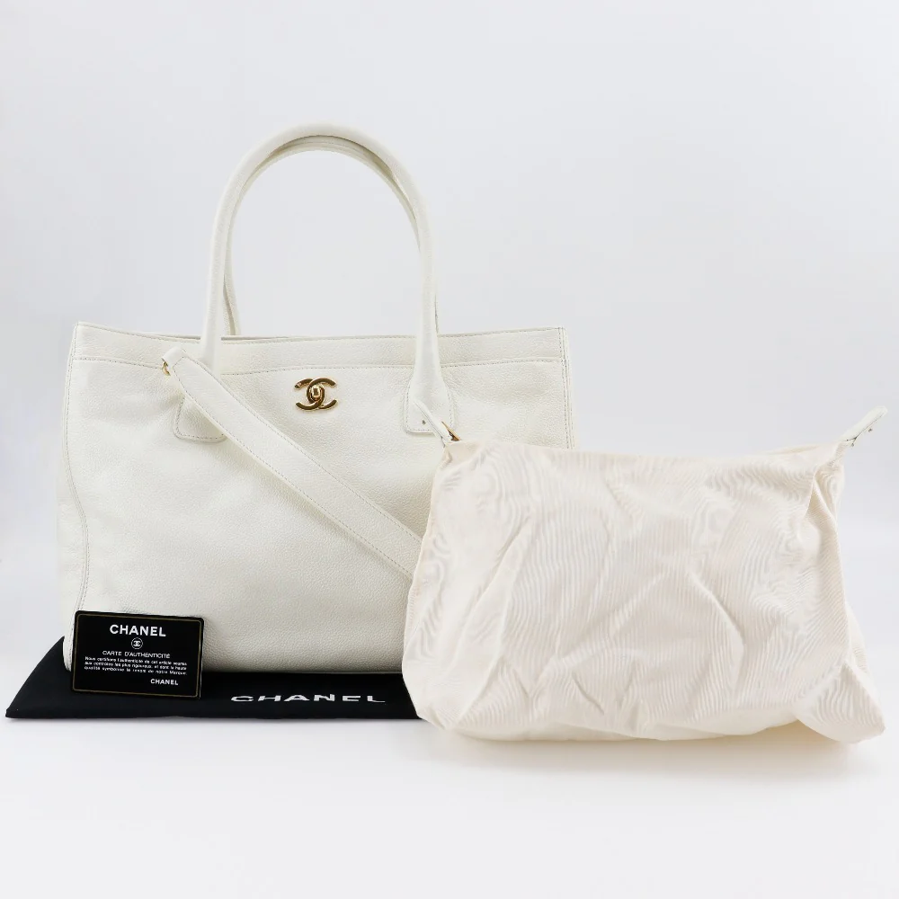 Chanel Caviar Skin Executive Tote Bag A15206