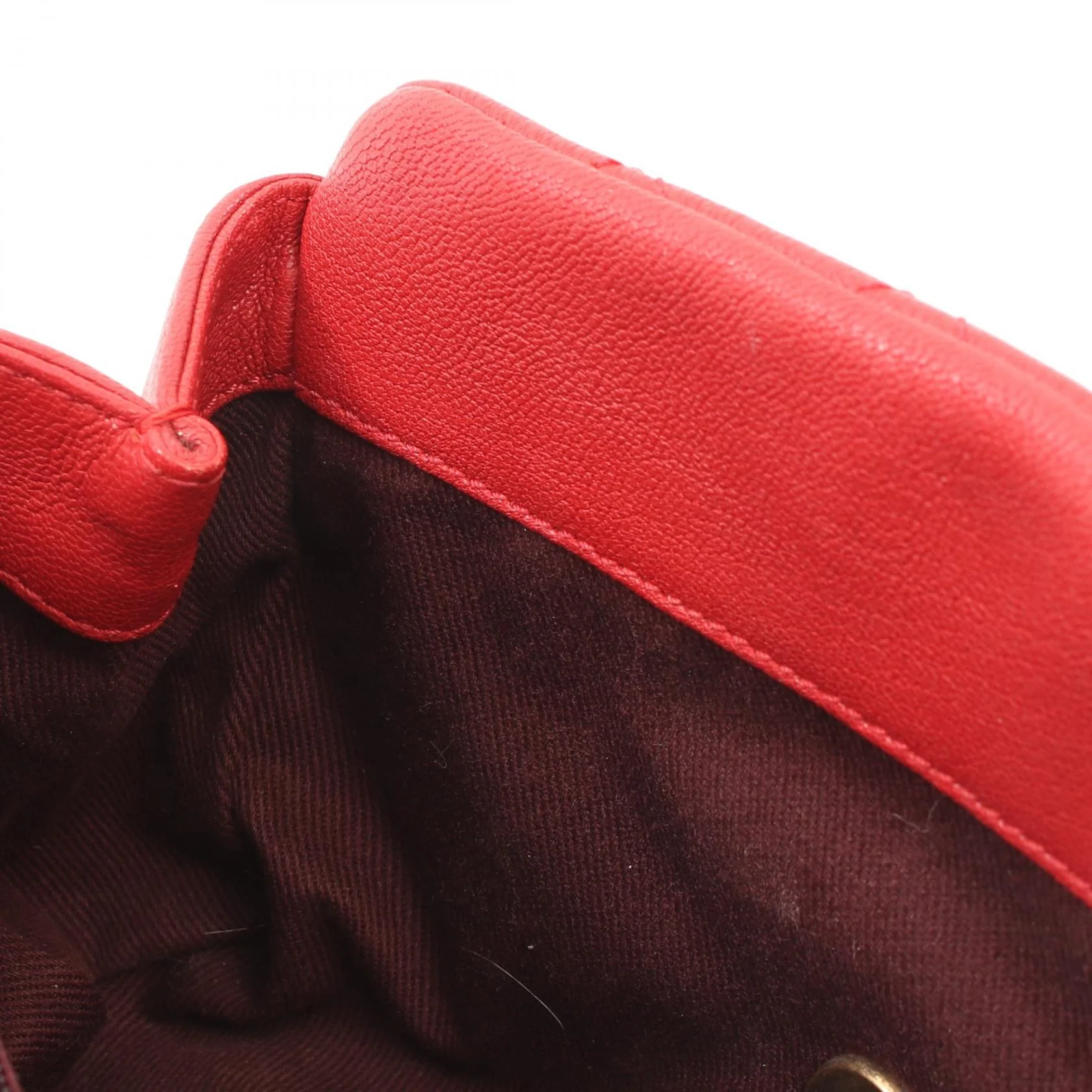 Chanel Matelasse Leather Handbag Red