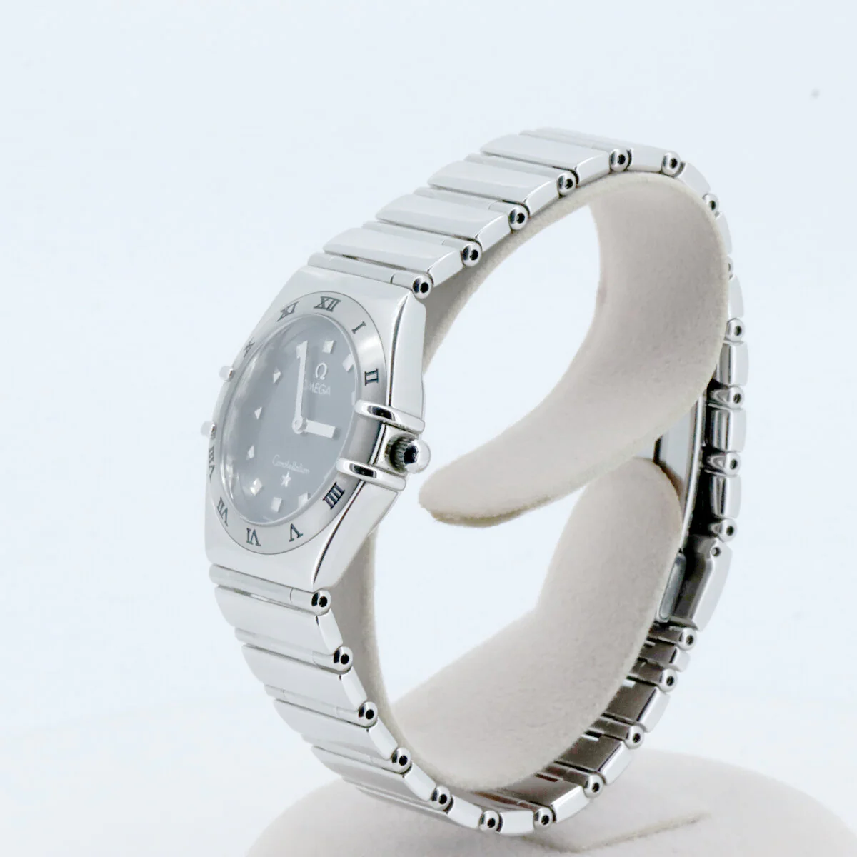 Omega Constellation Mini Quartz Watch 157.15100