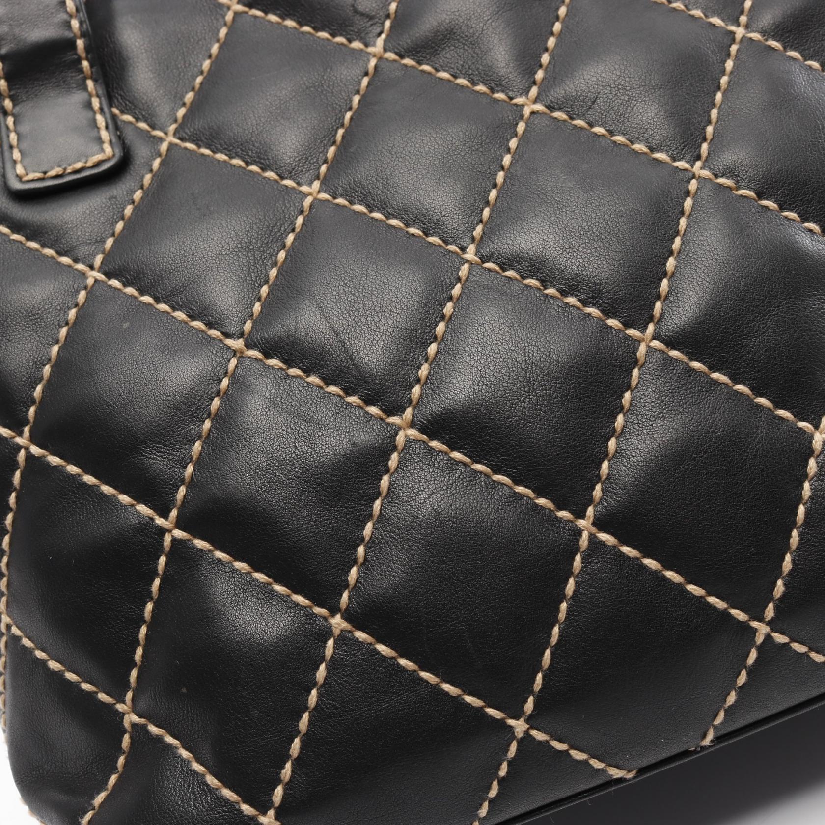Chanel Leather Wild Stitch Tote Bag A18126