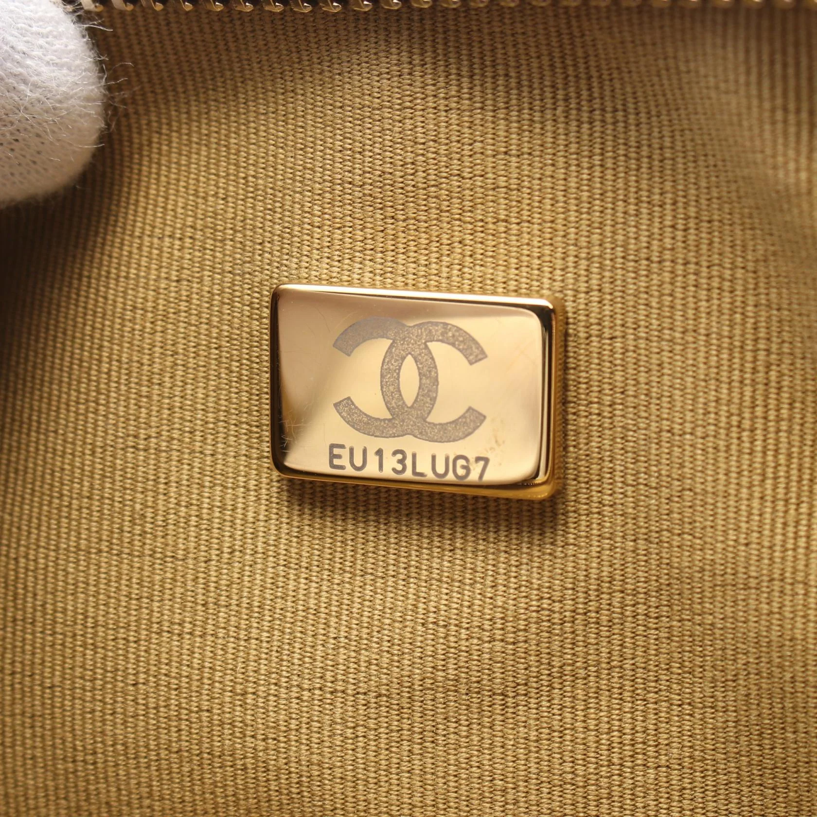Chanel Small Hobo Leather Shoulder Bag