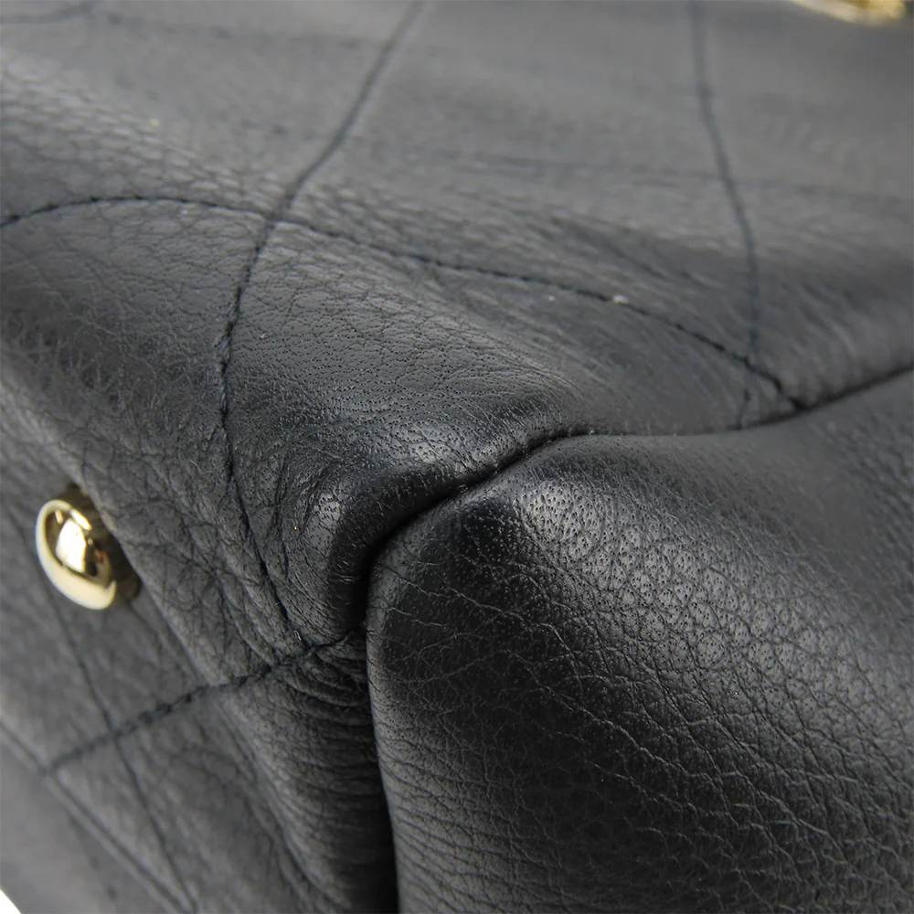 Chanel Calfskin Handbag AS0355