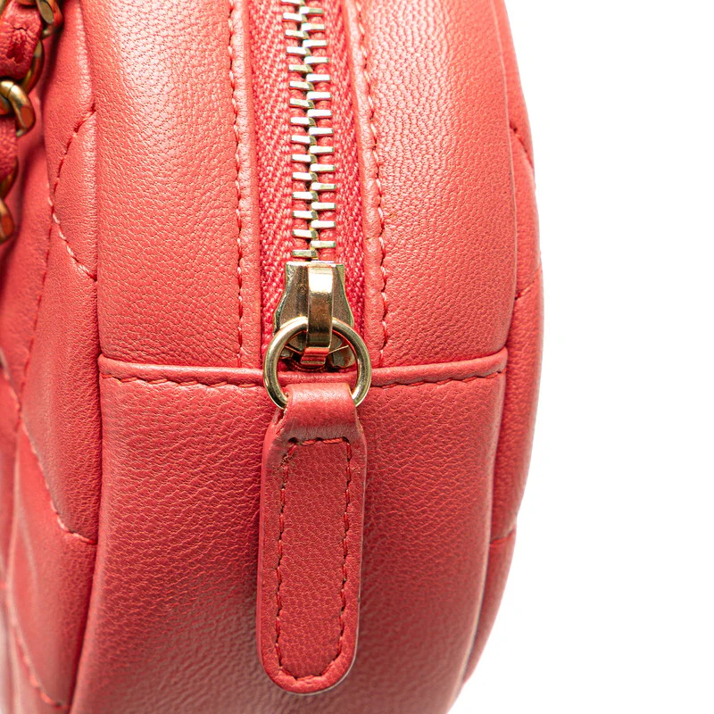 Chanel Matelasse Heart Chain Shoulder Bag