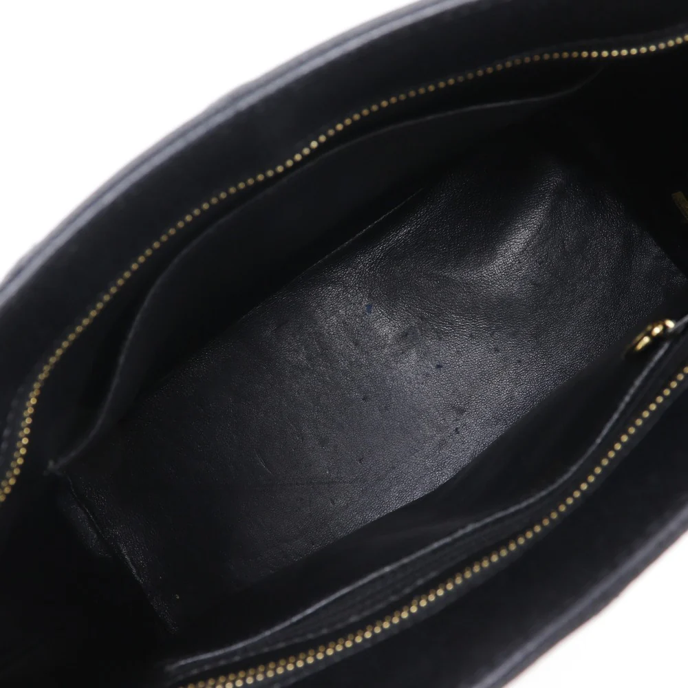 Chanel Caviar Skin Reissue Tote Bag A01804