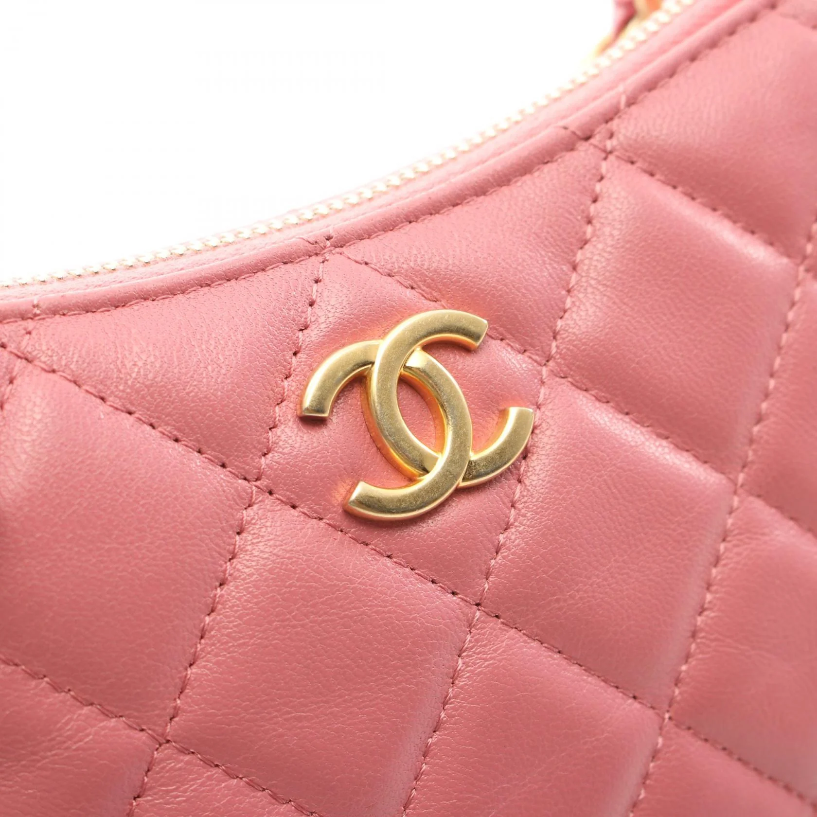 Chanel Lambskin Matelasse Chain Shoulder Bag