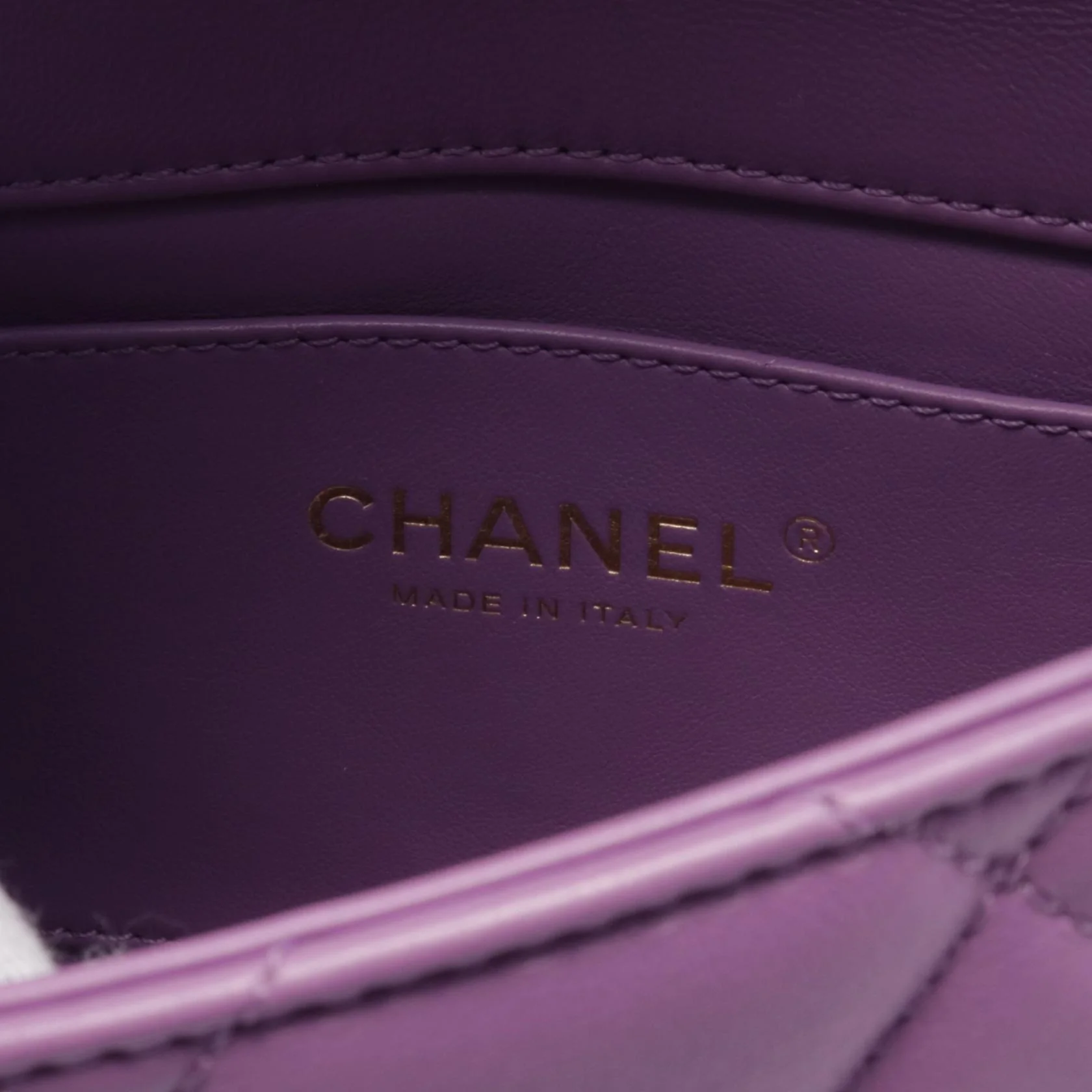 Chanel Matelasse Lambskin Shoulder Bag AS3113