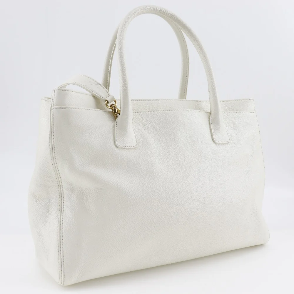 Chanel Caviar Skin Executive Tote Bag A15206