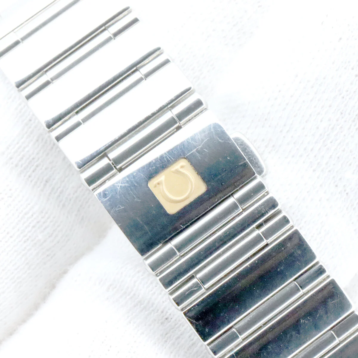 Omega Constellation Mini Quartz Watch 157.15100
