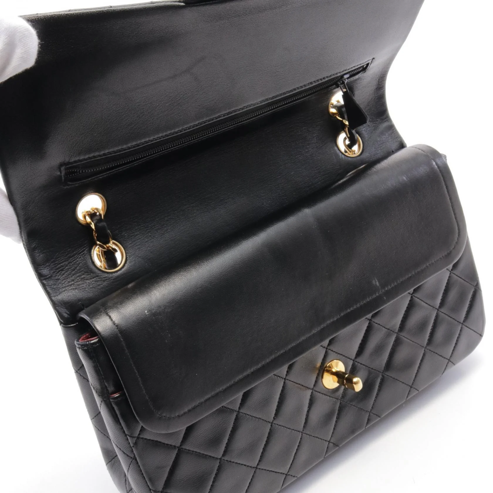 Chanel Lambskin Matelasse Flap Bag A01112