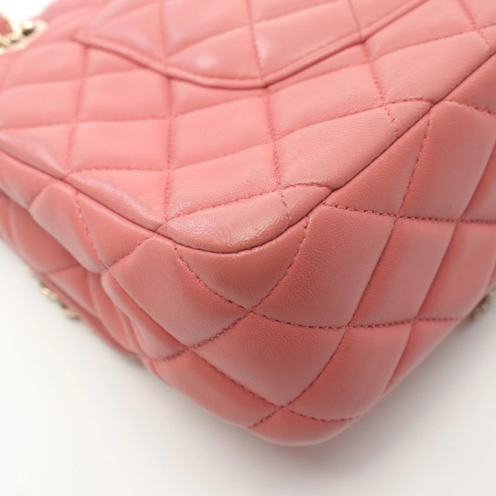 Chanel Lambskin Single Flap Shoulder Bag A90214