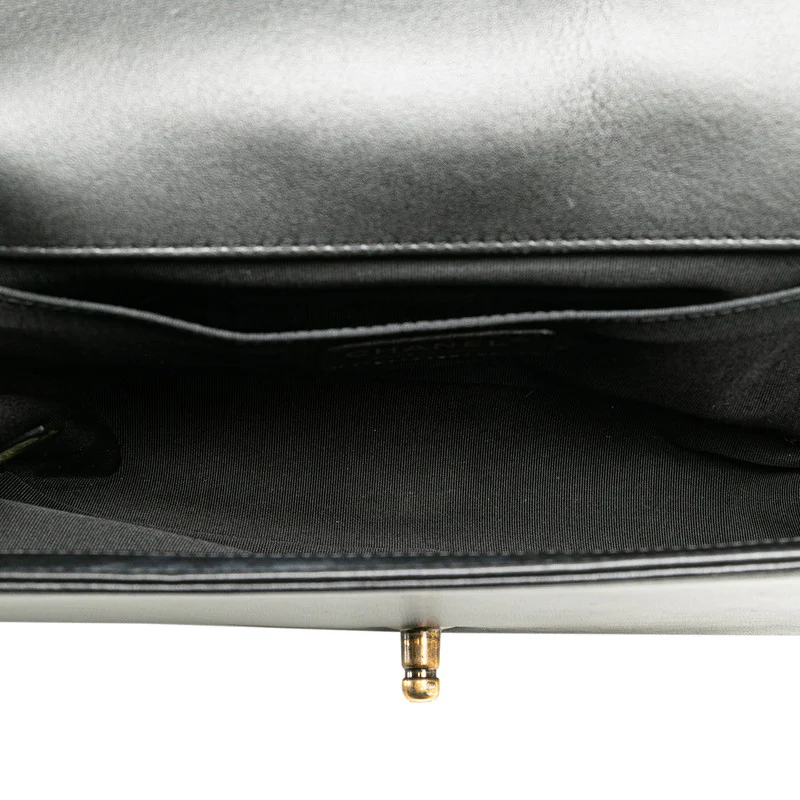 Chanel Boy 25 Lambskin Chain Shoulder Bag