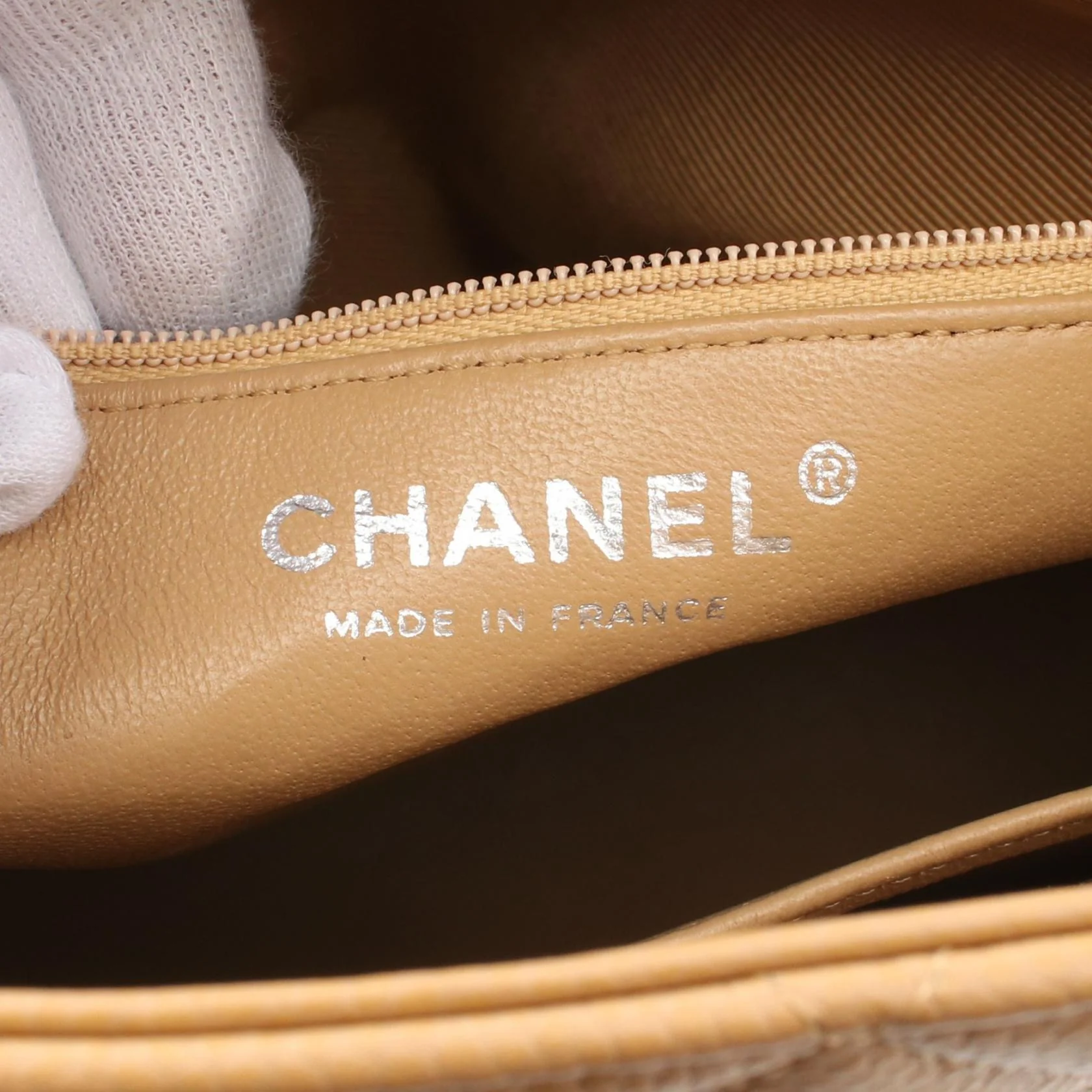 Chanel Caviar Skin Tote Bag AO1804
