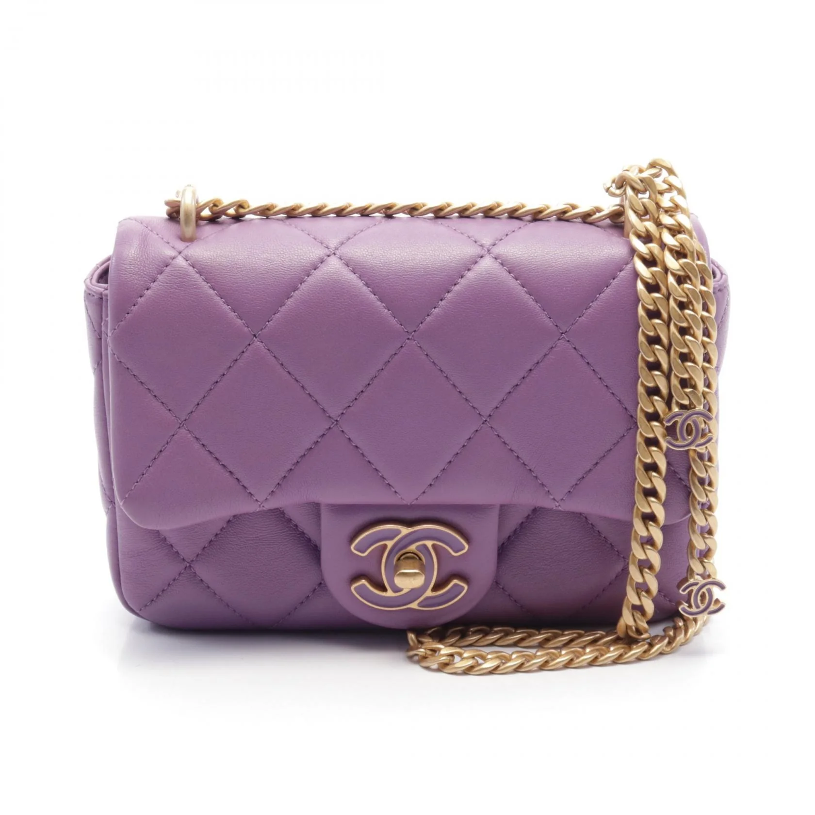Chanel Matelasse Lambskin Shoulder Bag AS3113