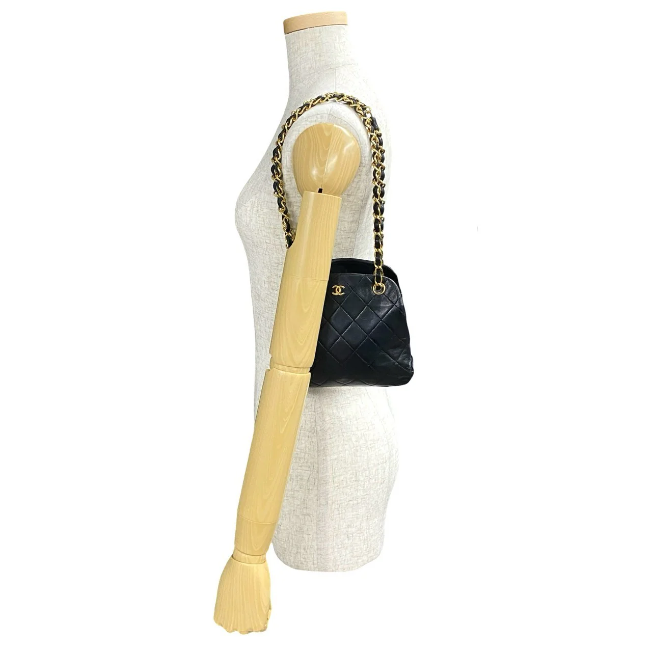 Chanel Lambskin Matelasse Chain Shoulder Bag