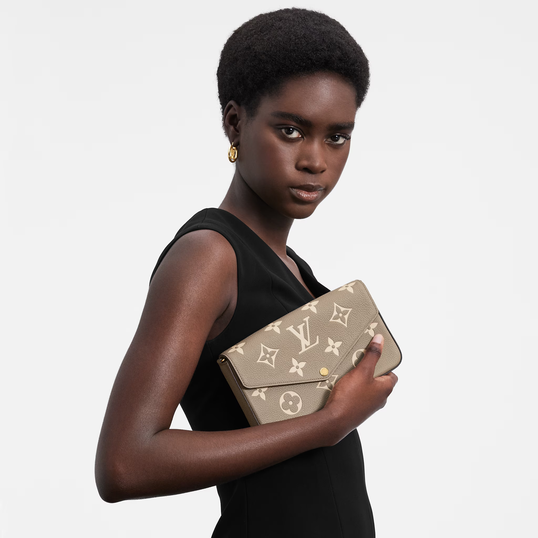 F��licie Pochette