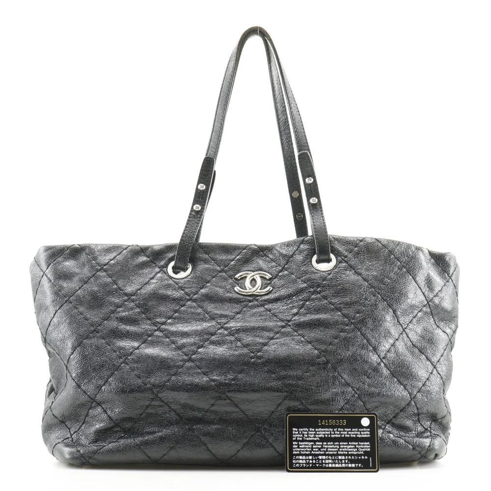Chanel On the Road Leather Tote Bag A48019
